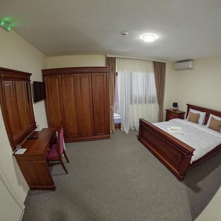 Motel Zeta Lux Mitrovici  Екстер'єр фото