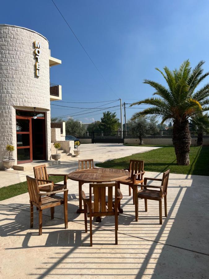 Motel Zeta Lux Mitrovici  Екстер'єр фото