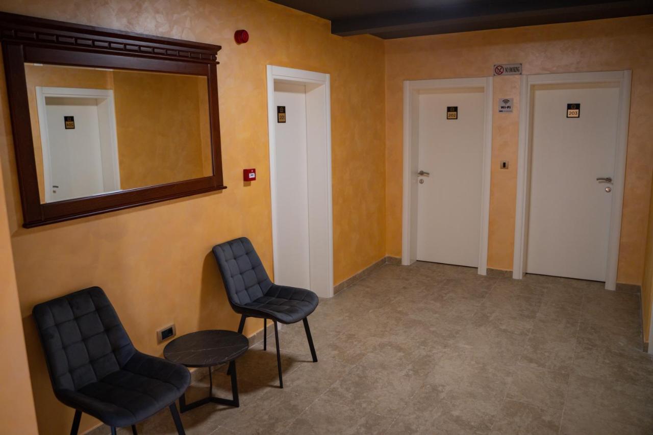 Motel Zeta Lux Mitrovici  Екстер'єр фото