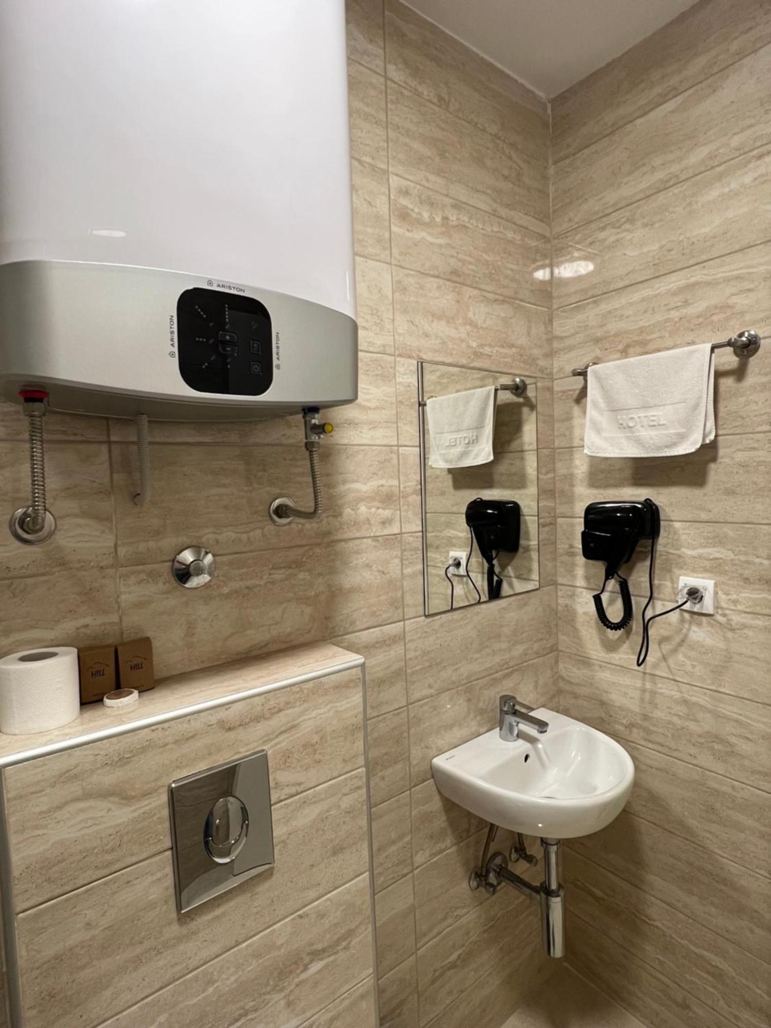Motel Zeta Lux Mitrovici  Екстер'єр фото